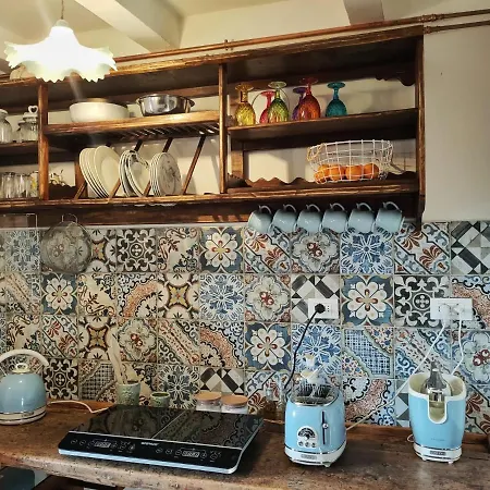 La Pecora E L Agnello