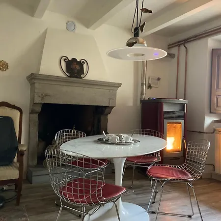 La Pecora E L Agnello Panzió Caprese Michelangelo