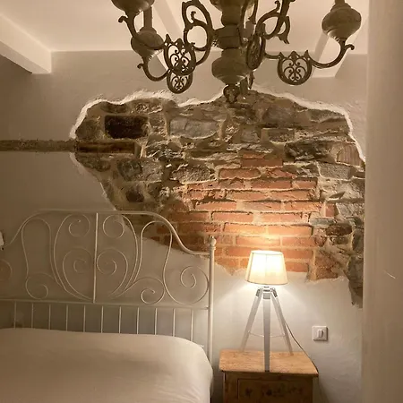 La Pecora E L Agnello 3* 卡普雷塞·米开朗基罗