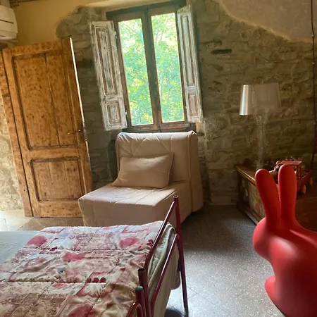 La Pecora E L Agnello Frühstückspension