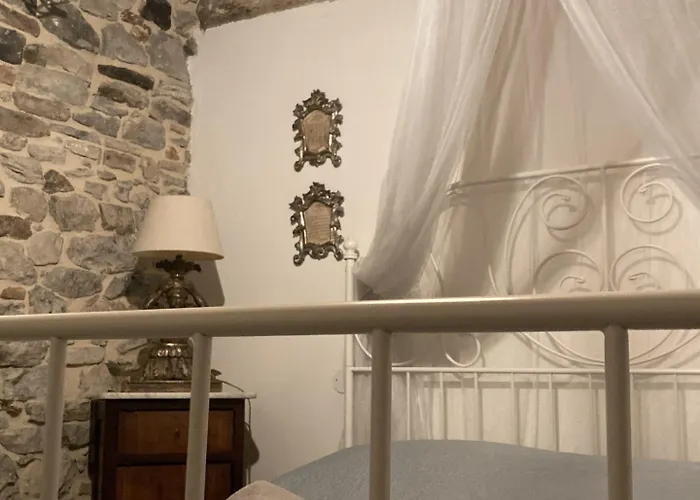 La Pecora E L Agnello 3* 카프라스미켈란젤로