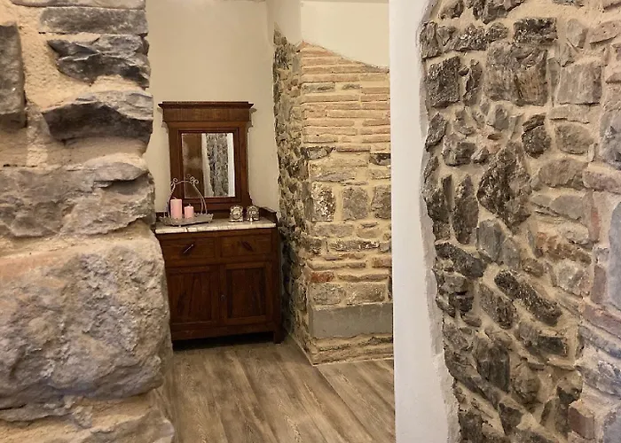 La Pecora E L Agnello 카프라스미켈란젤로